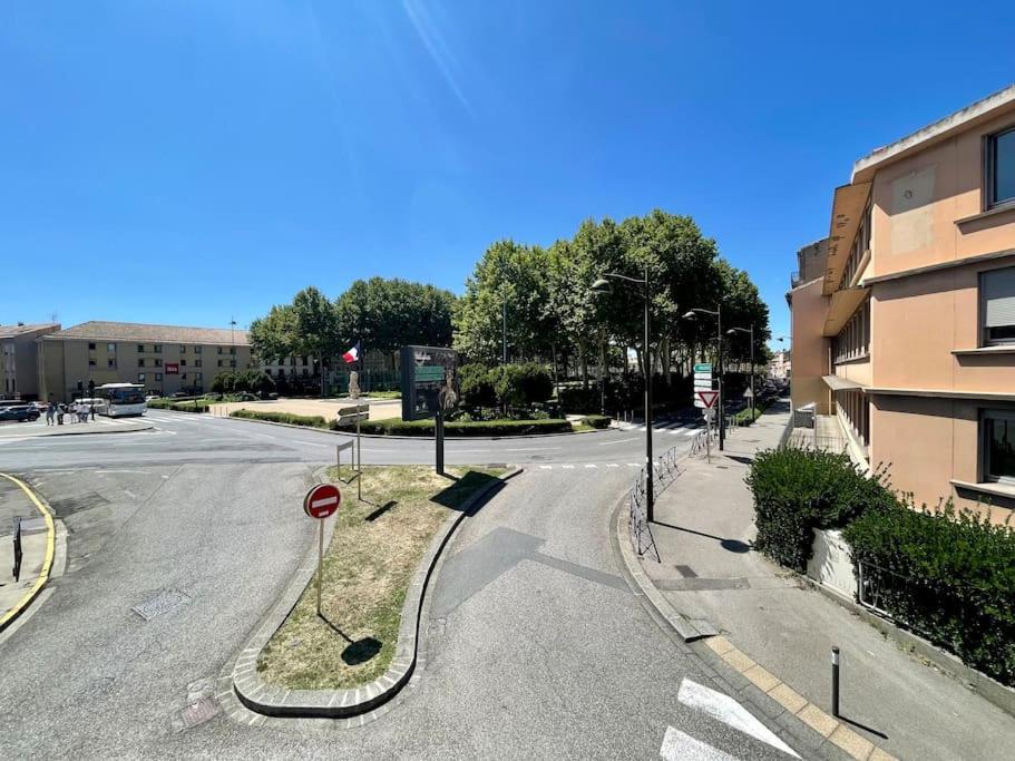 Apartmán Le Balcon De Gambetta ※ Carcassonne Exteriér fotografie
